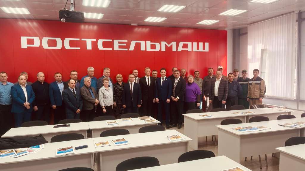 Здесь учатся высококлассные специалисты Здесь учатся высококлассные специалисты