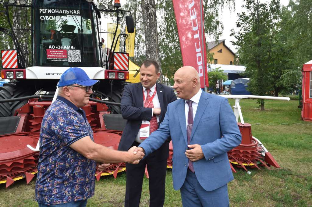 министр сельского хозяйства и продовольствия Омской области Николай Дрофа министр сельского хозяйства и продовольствия Омской области Николай Дрофа